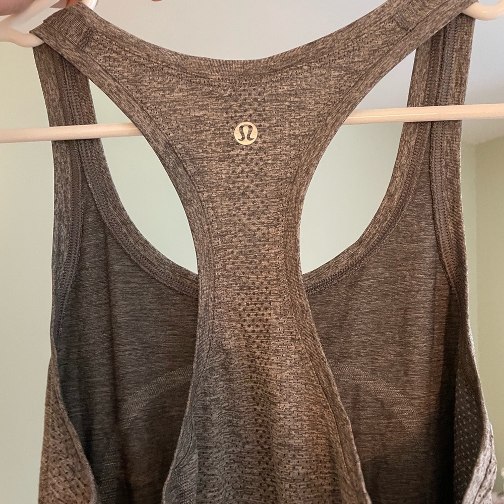 Lululemon Swiftly Tech Tank